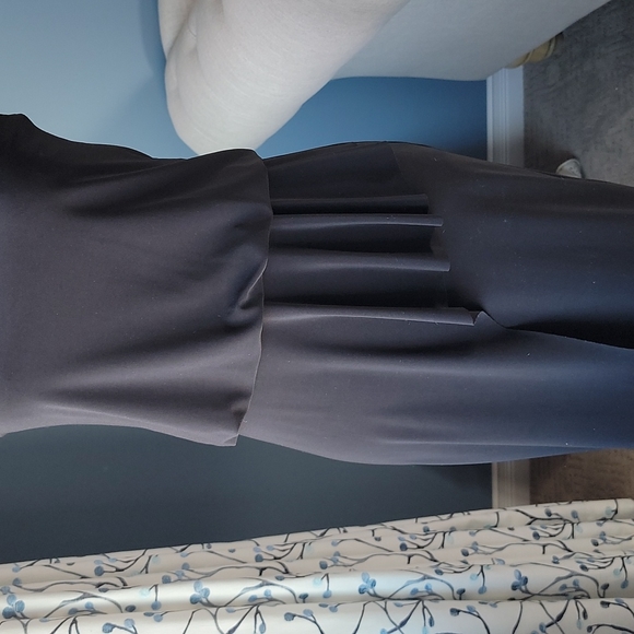 Joseph Ribkoff little black dress - Picture 3 of 9